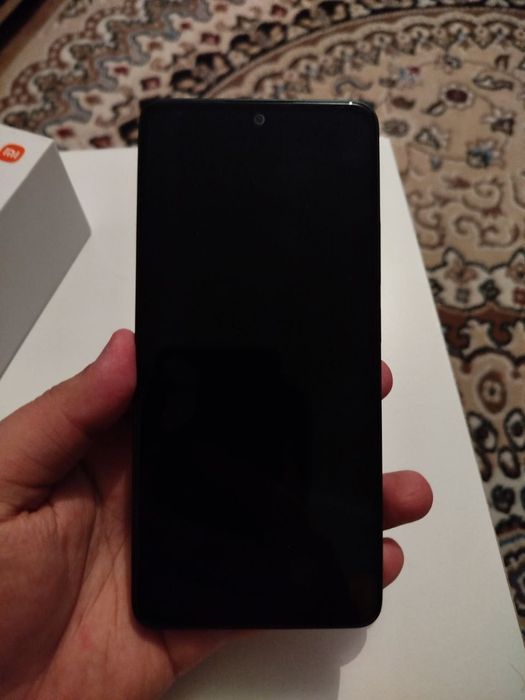 Продаётся Redmi note 13