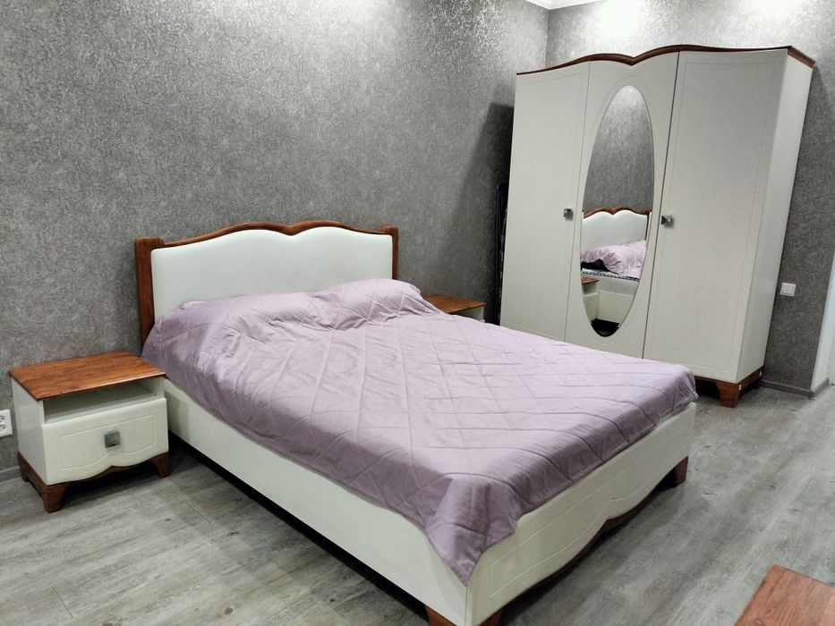 Сдам  2-х ком. квартиру в Центре.