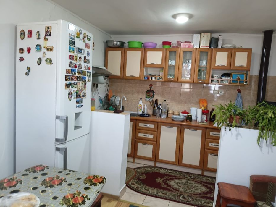 Casă ( condiții ca la bloc ) la asfalt * facilitati plata 2 transe