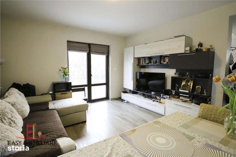 Casa individuala Unirii, 2 dormitoare, 2 bai, 80 mp, zona linistita.