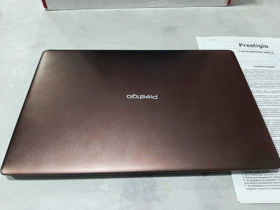 Лаптоп Prestigio 133S .Win 10,