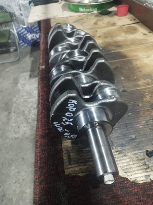 Продам коленвал Хундай .H1