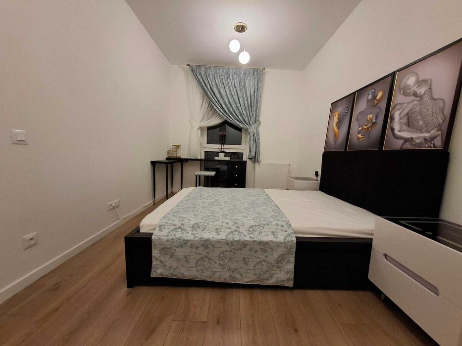 Inchiriez apartament cu 2 camere complet mobilat, utilat Pleiades Residence
