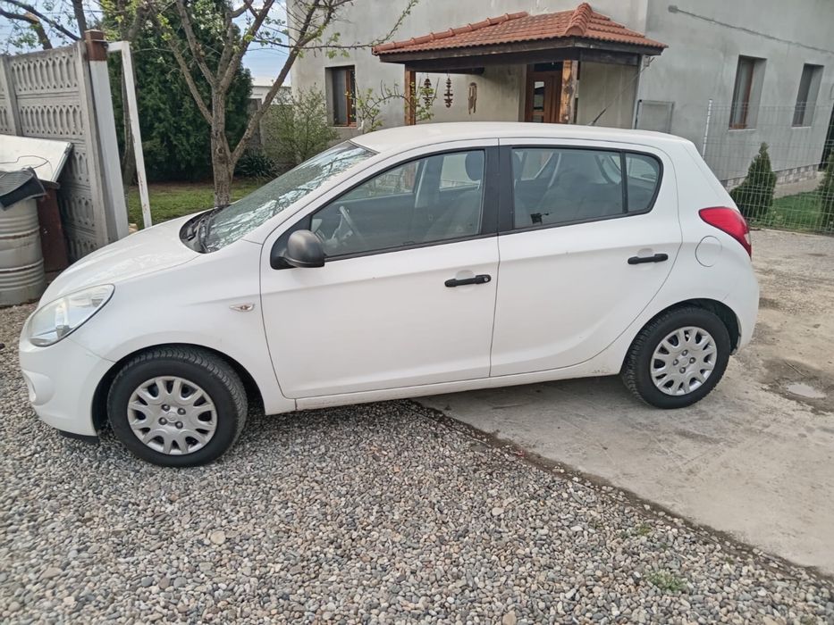 HYUNDAI i20 2012 — imagine 4