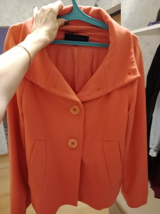 Продам пальто женское
