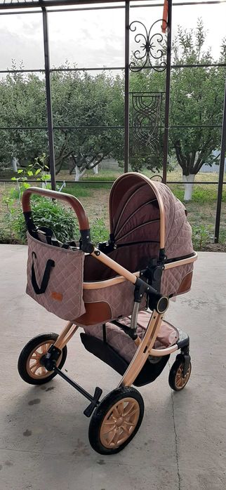 Каляска детская + автокресло. Текнум.