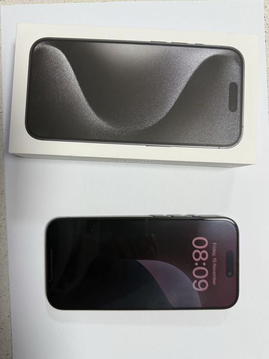 iPhone 15 pro 128 Gb black titanium