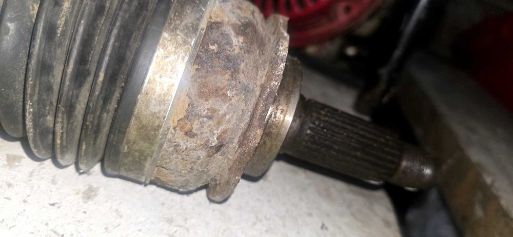 Полуоска за субару легаси