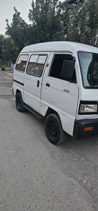 Damas sotiladi 2000 yil