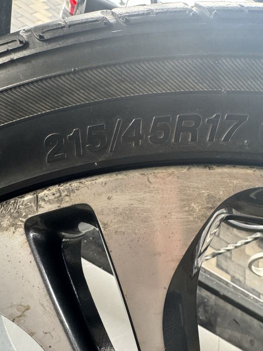 Диск от кия. Диск.Баллон, запаска. киа, хундай