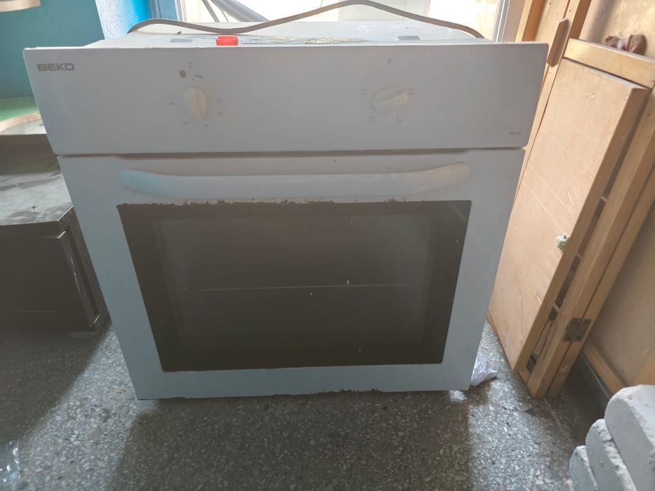 Продам духовку в