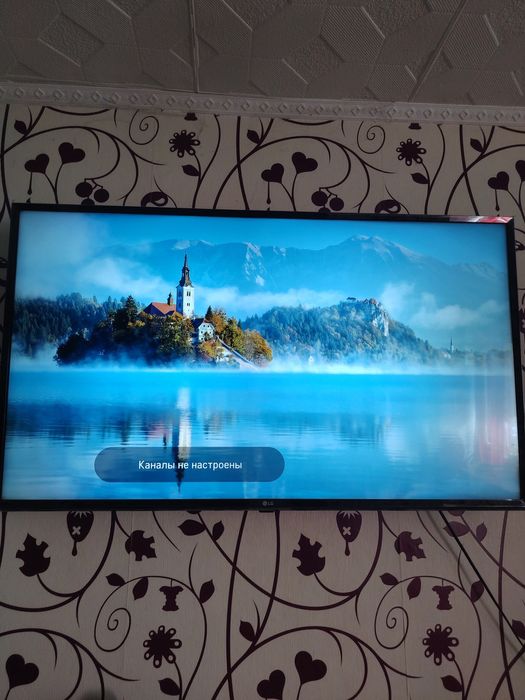 Телевизор LG продам