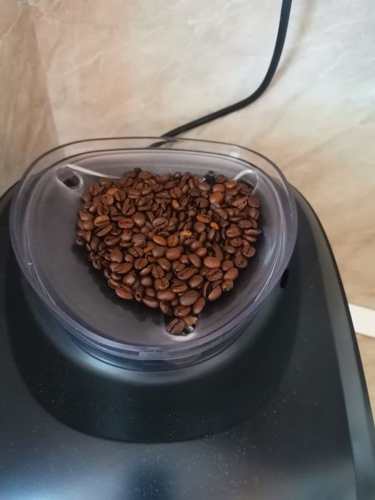 Кафемашина кафеавтомат Saeco Xsmall HD8743