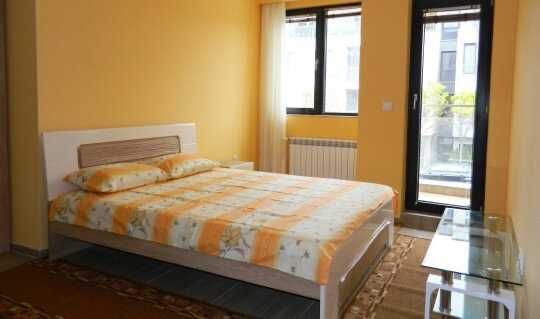 Дава се под наем Тристаен апартамент в София, Витоша - 107 кв.м за 816 € - Снимка #2