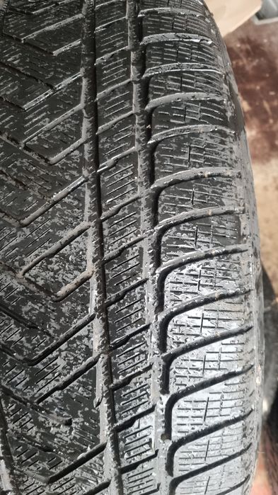 Anvelope 315 40 21/275 45 21 Pirelli scorpion