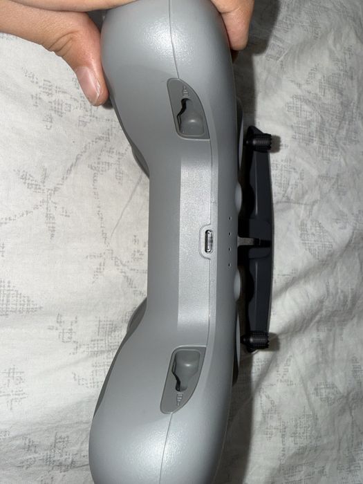 DJI FPV Remote Controller 2