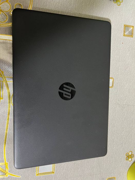 Ноутбук HP/Noutbuk