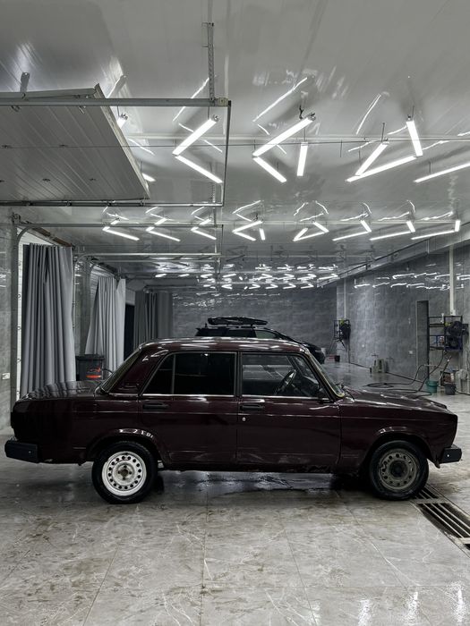 Ваз 2107  год 2008 Инжектор