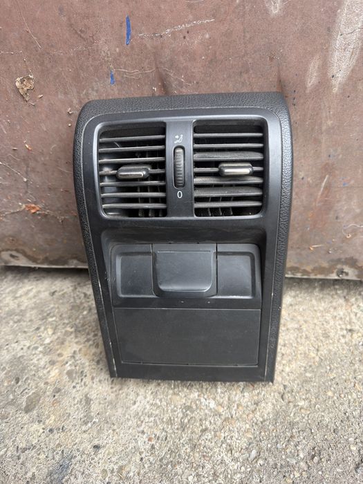 Grila ventilatie cotiera Vw Passat b6