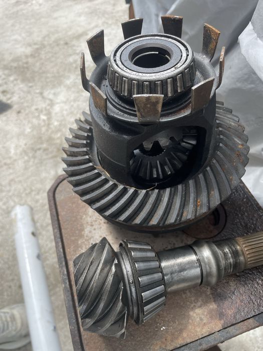 Raport diferential bmw e30 3,73 carcasa 188mm