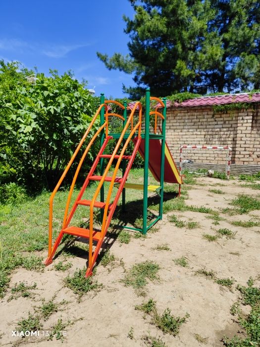 Продаётся детская горка.