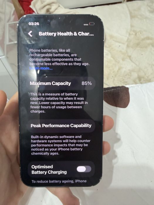 Vand iphone 13 folosit