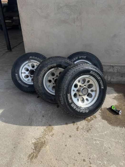 Шины диски покрышка 235/75/15