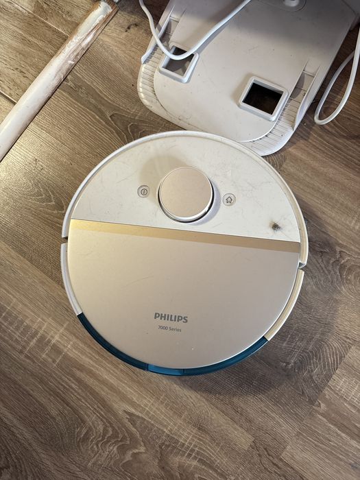 Прахосмукачка робот Phillips