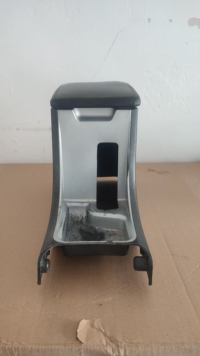 Подлокотник кобальт некси