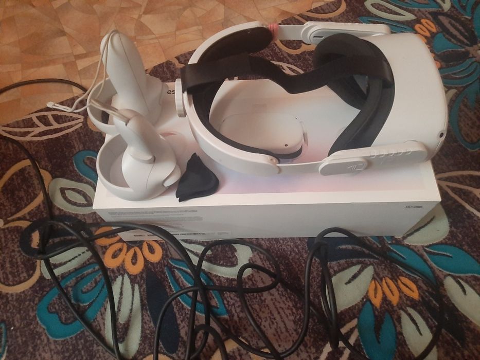 Oculus Meta Quest 2 128gb в комплекте