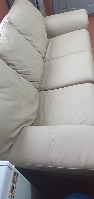 Canapea piele naturala