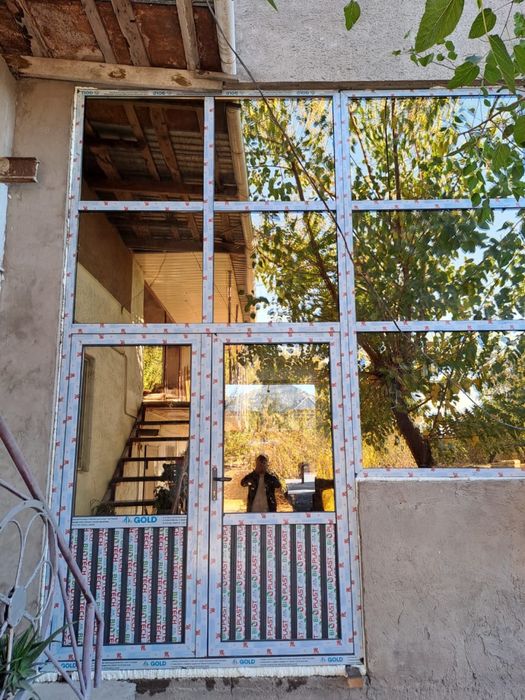 Окна двери витражи