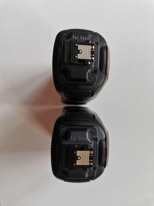 Bliț Nissin Di700a pentru sony