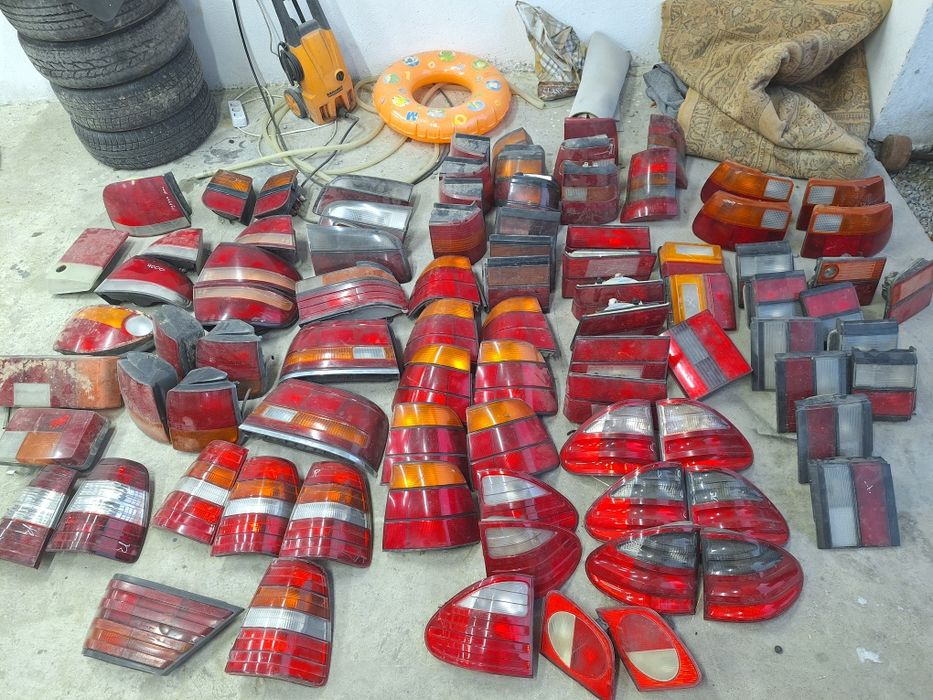 Фары стопы на разний машина сена 5000 и вишы