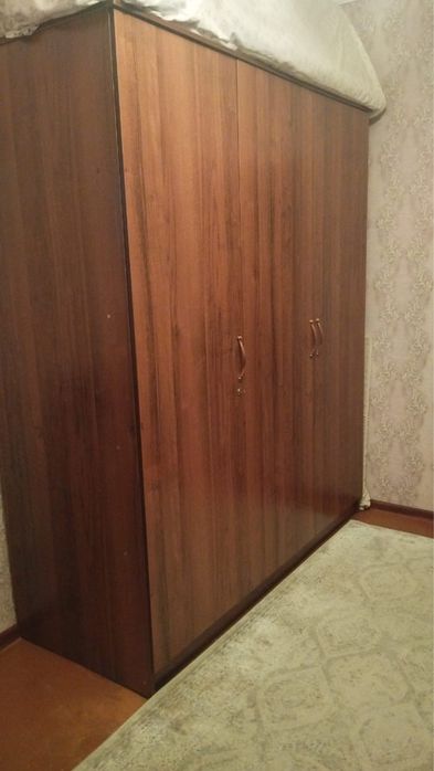 Продам шкаф