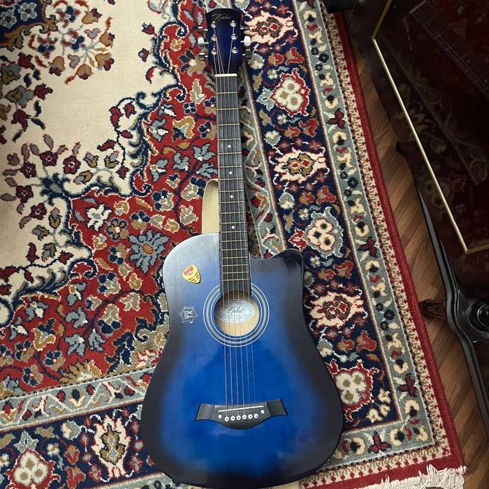 Gitara akustik razmer 39