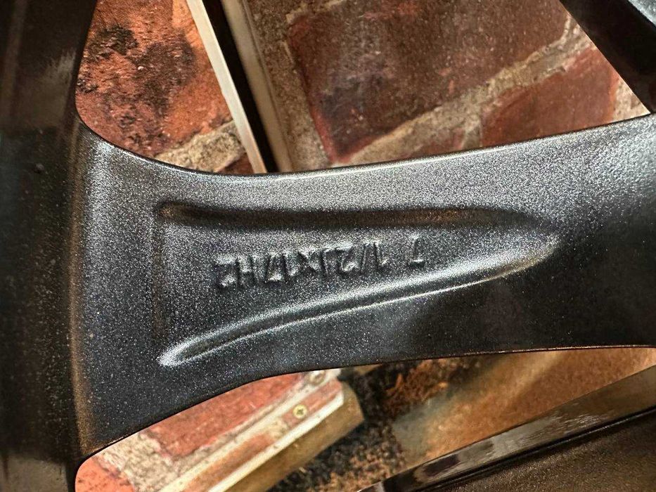 Jantă BMW SERIA 1  F40 r17 j7,5 stil 549