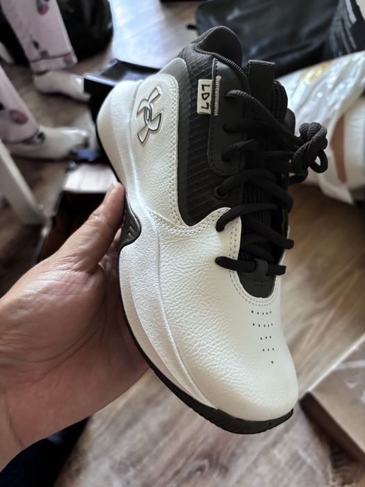 Кроссовки Under Armour