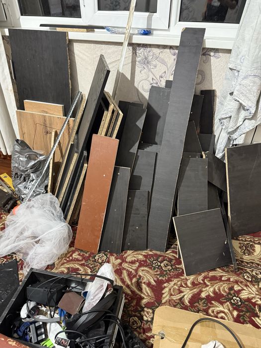 EMDEF shkafdan ortgan materyallar