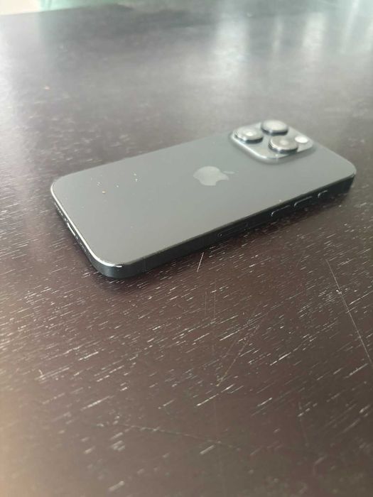 !УНИКАЛЕН! Iphone 15 PRO !като нов!