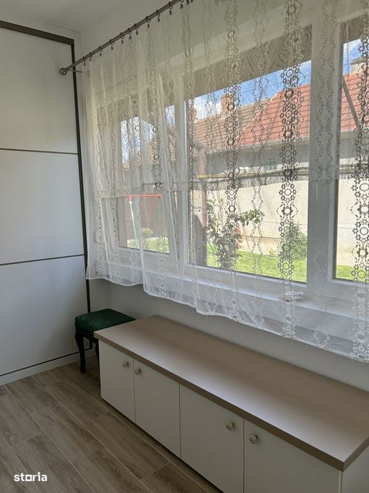 Casă complet renovată