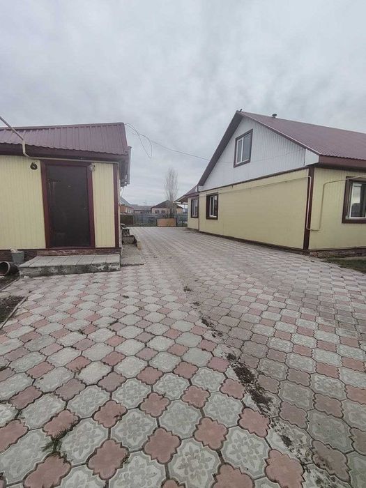 Продаётся дом в городе