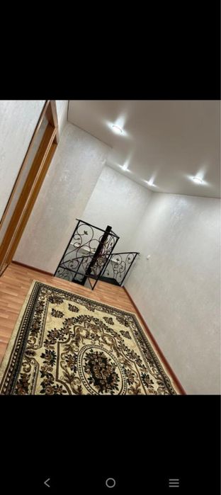 продам 2 этажный коттедж