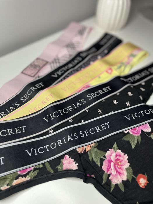 Дамско бельо Victoria’s Secret