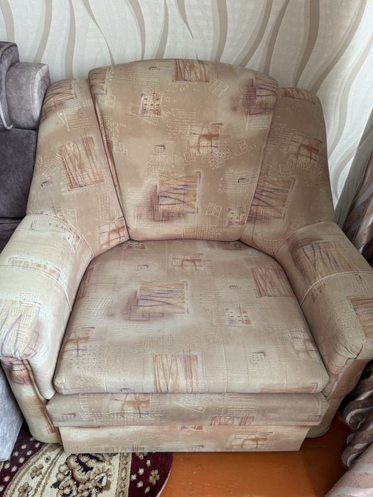 Диваны 3 комплекта (диван, минидиван и кресло)