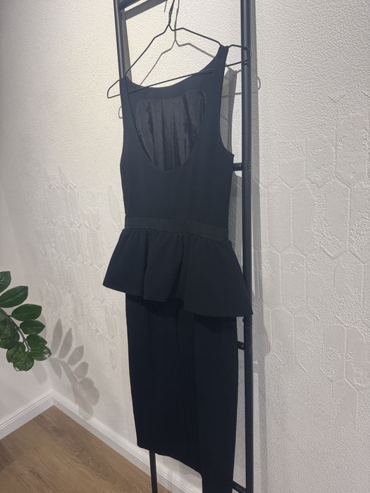 Черна рокля Moshino