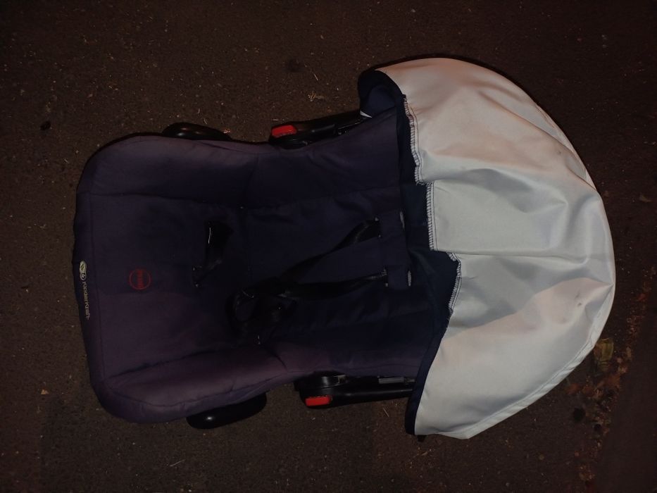 Scoica kinderkraft 1-13 kg pentru masina scaun auto