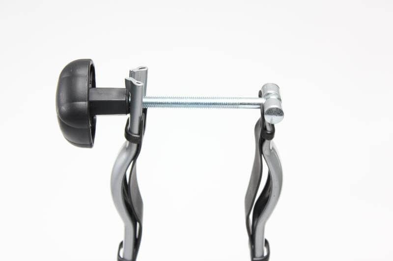 Suport bicicleta auto Menabo Huggy pe bare transversale