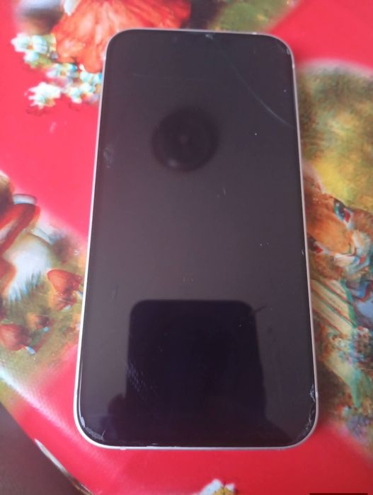 iPhone 13 mini capacitate baterie 87