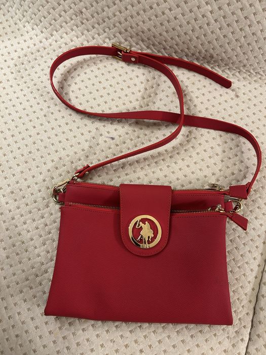 Маркови дамски чанти Picard и US Polo бежова змийска и червена